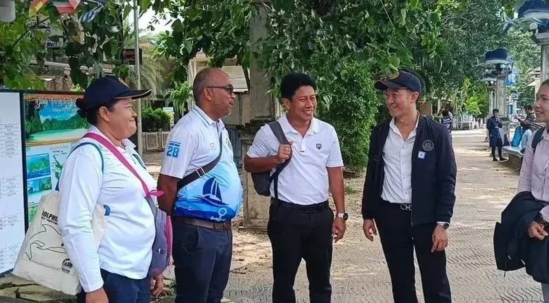 피피섬 보드워크 수리 현장