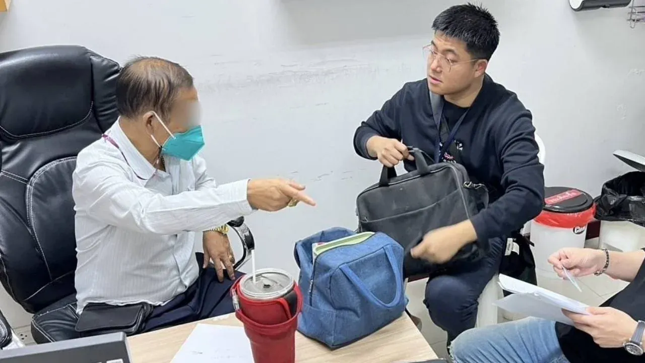 방콕 클리닉에서 의사로 활동하던 태국인
