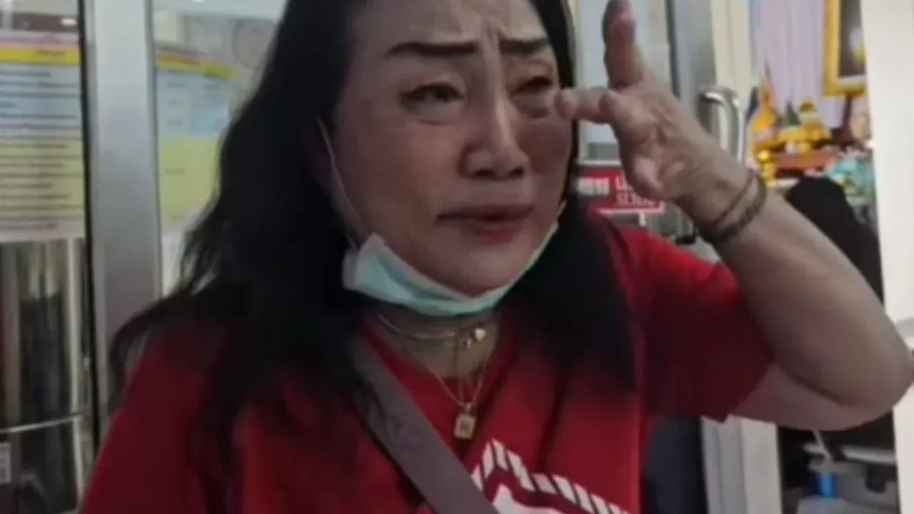 라용 고객이 마사지사를 금목걸이 도난으로 고발