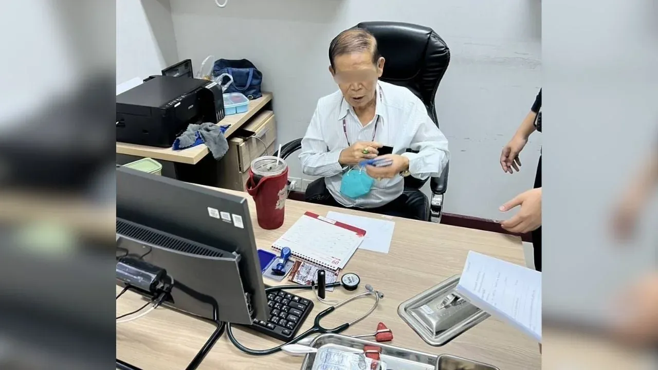 방콕 랏프라오에서 체포된 가짜 의사