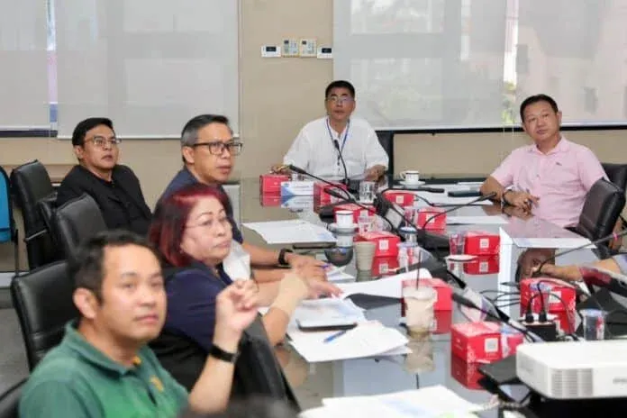 소이 부아카오 도로 표시 작업