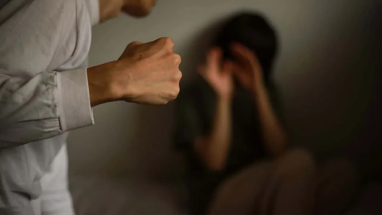 아동 학대 이미지