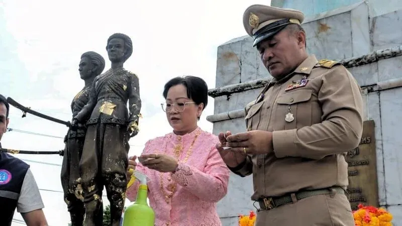 푸껫 신임 주지사 취임식