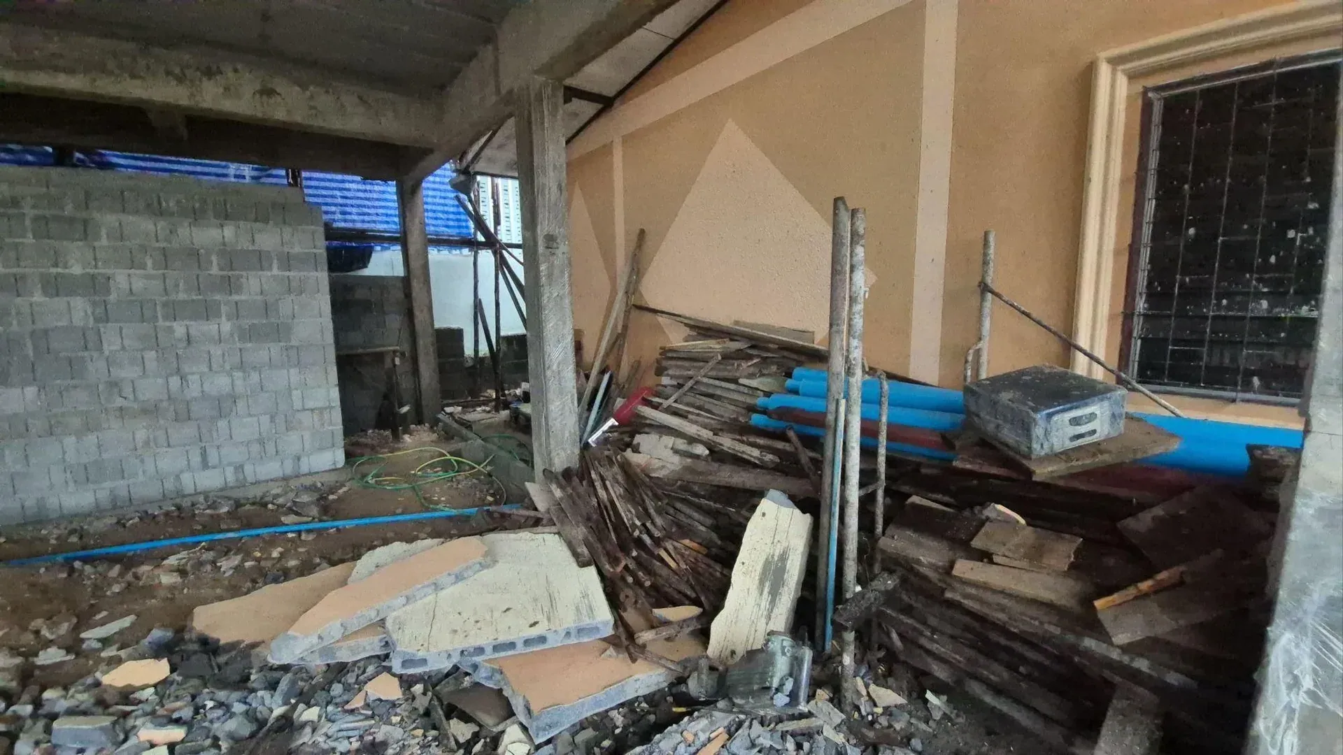 파타야 주택 붕괴 사고 현장