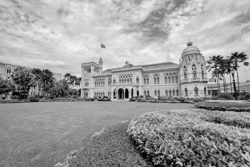 태국 총리 안티 차른위라쿨