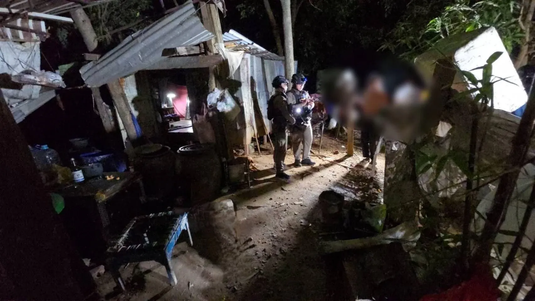 촌부리 살인 사건 증거물