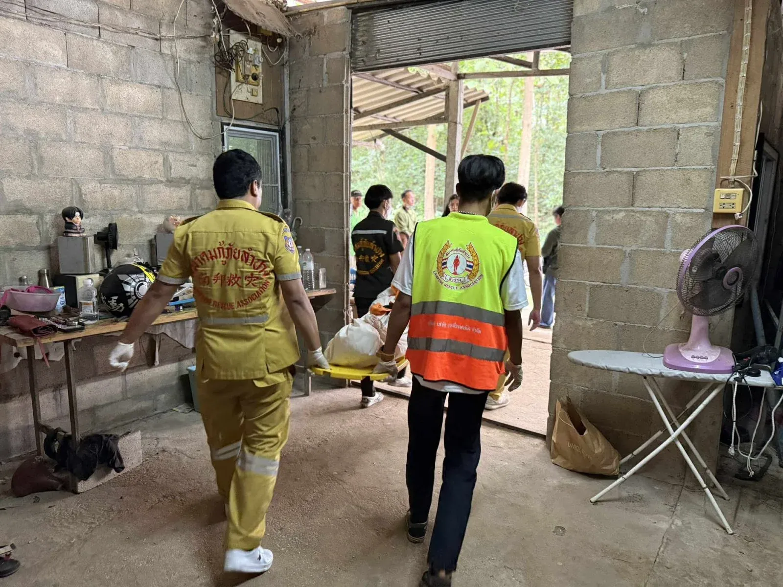 경찰 조사 관련 이미지