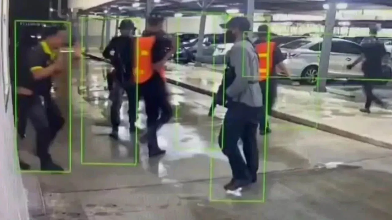 무장 강도들의 범행 현장