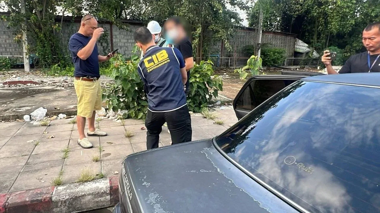 차량 내부에서 발견된 시술 도구들