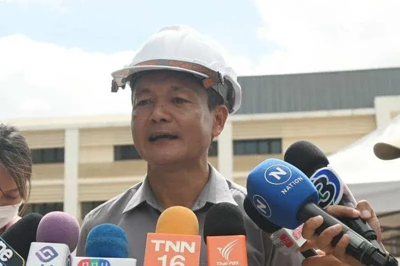 싱크홀 복구 현장 전경