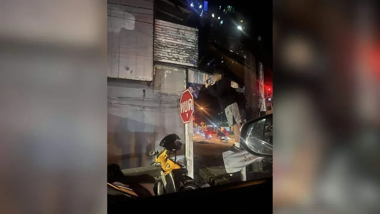 푸켓 건물 낙서 용의자