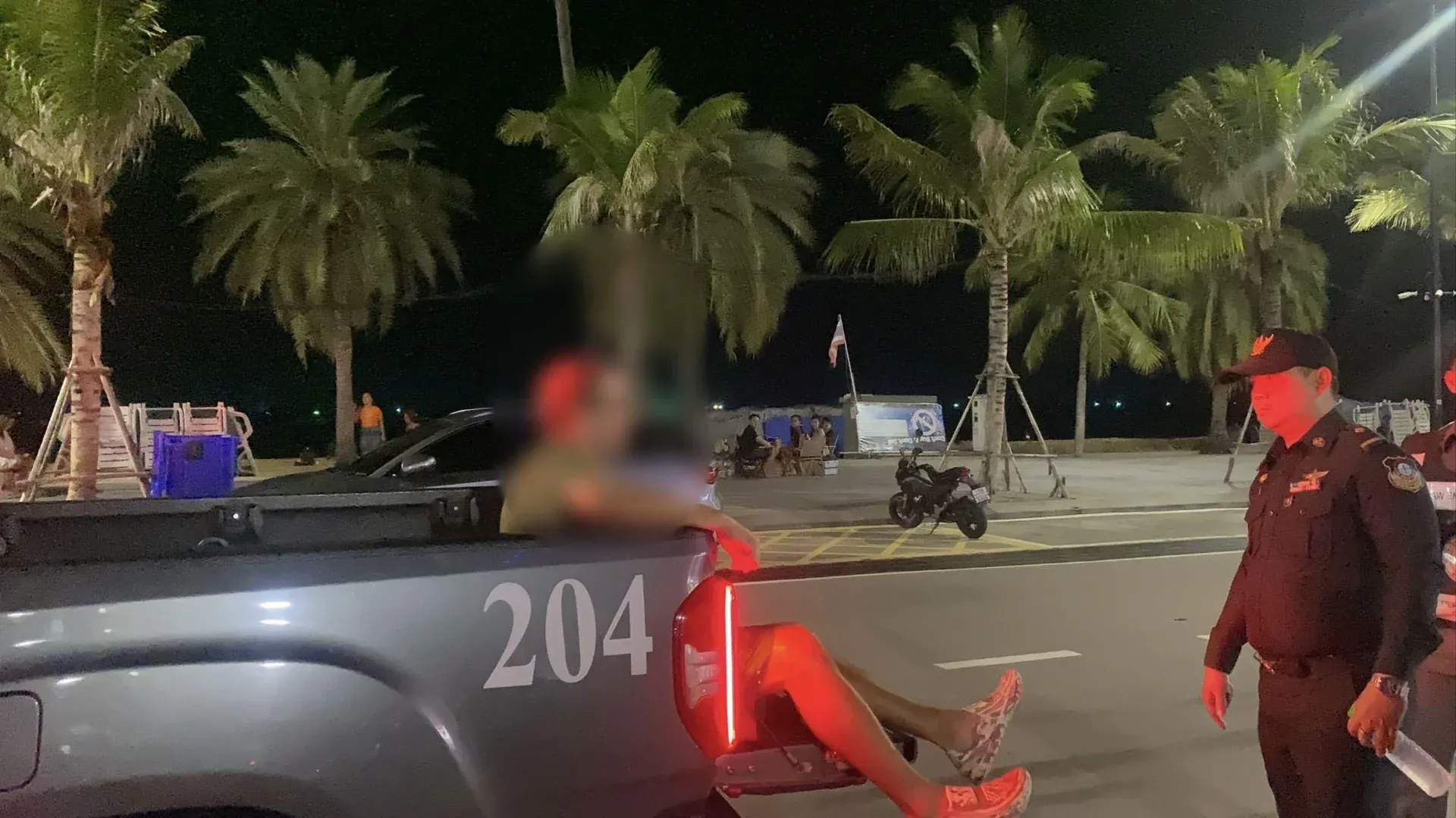 파타야 경찰의 증거 조사