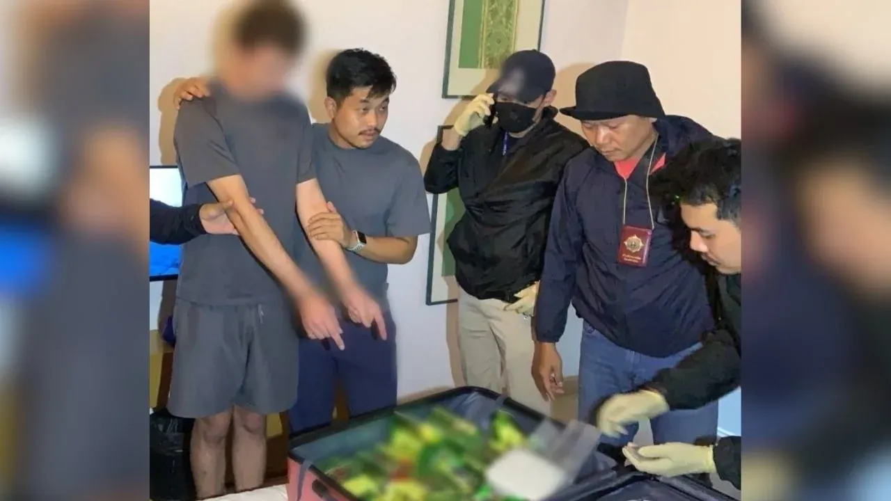 영국인이 필로폰 운반 대가로 돈을 받았다고 진술