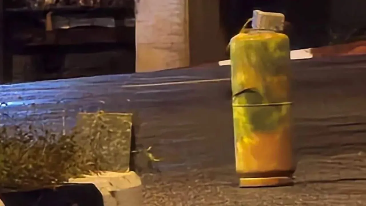 도주 경로의 의심스러운 물품