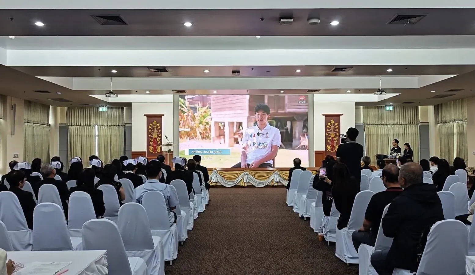 치앙마이 대학교 의료진