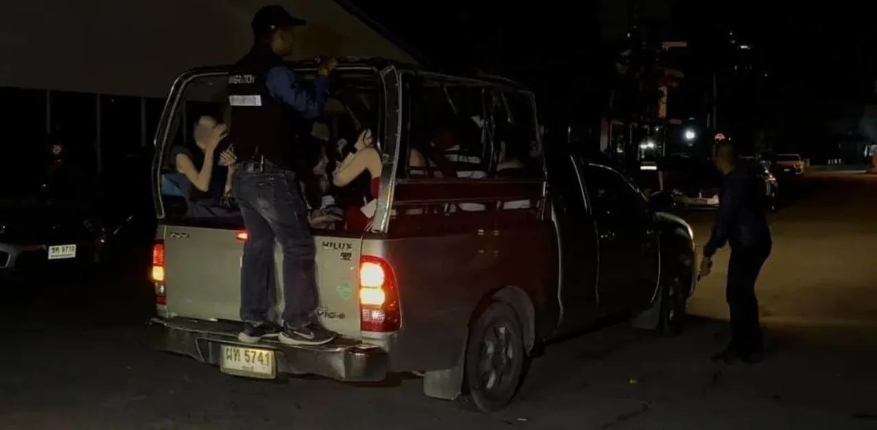 체포된 불법 노동자들