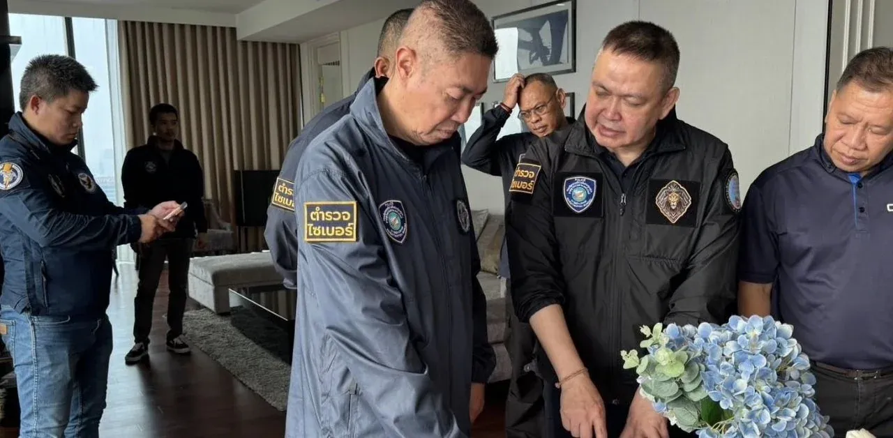 압류된 고급 차량과 자산