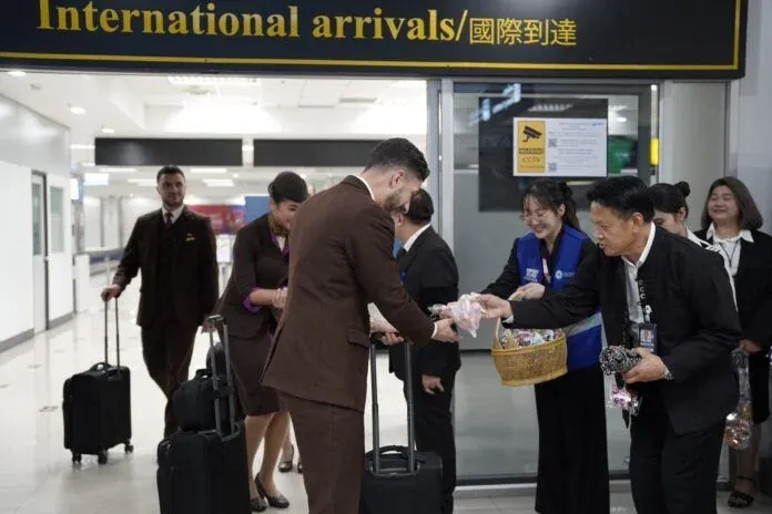 치앙마이 공항에 착륙한 에티하드 항공기