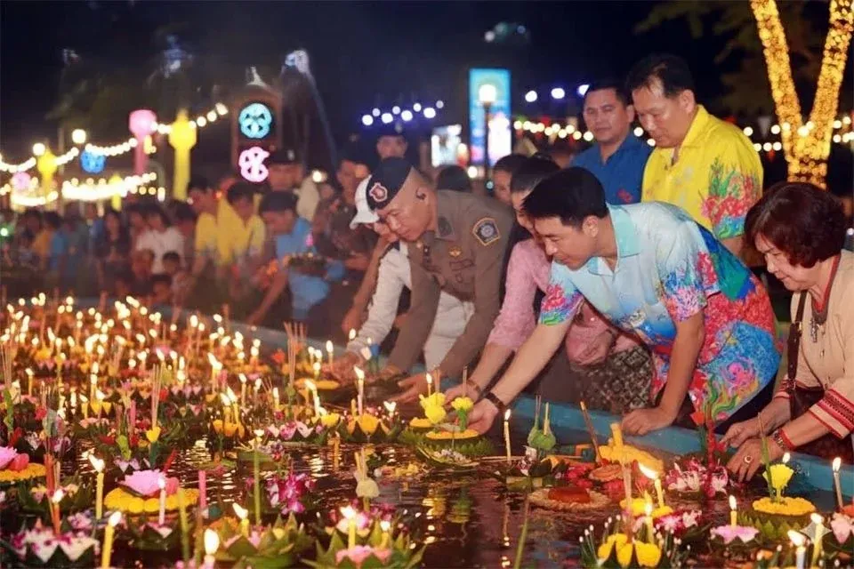 로이 끄라통 축제에서 바다 쓰레기 방지 캠페인