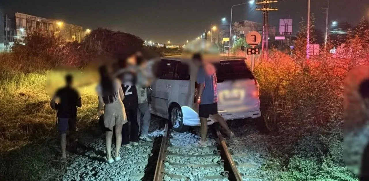 선로에서 구조된 차량