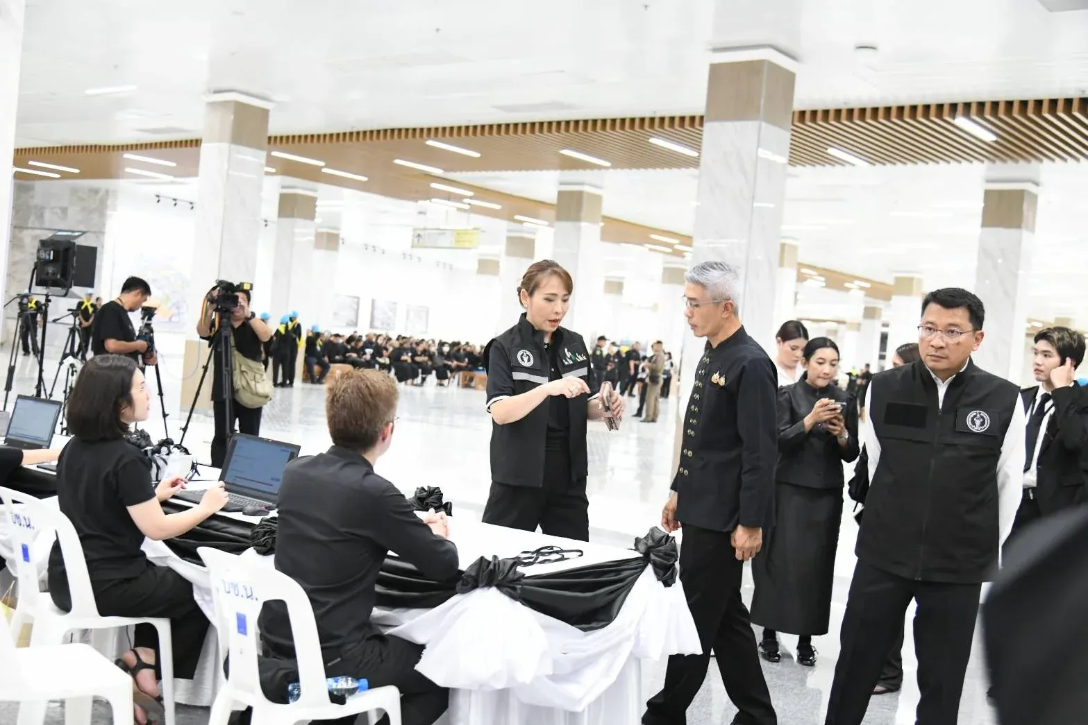 추모 행사장 시설 준비