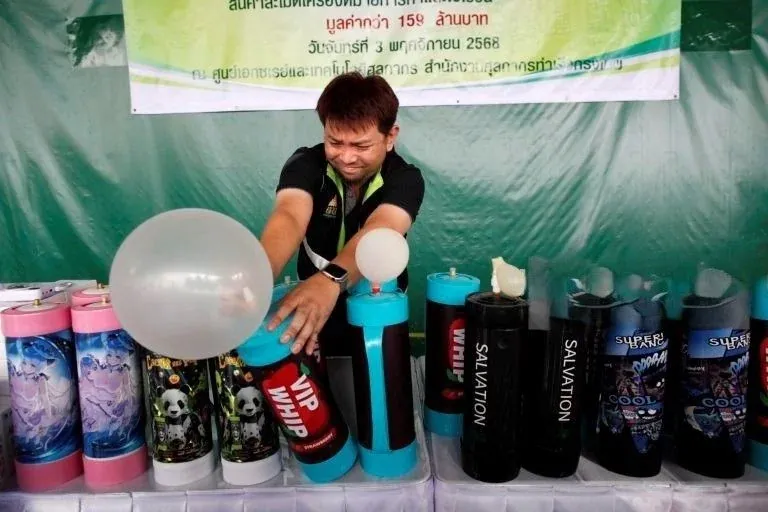 세관 검사 현장