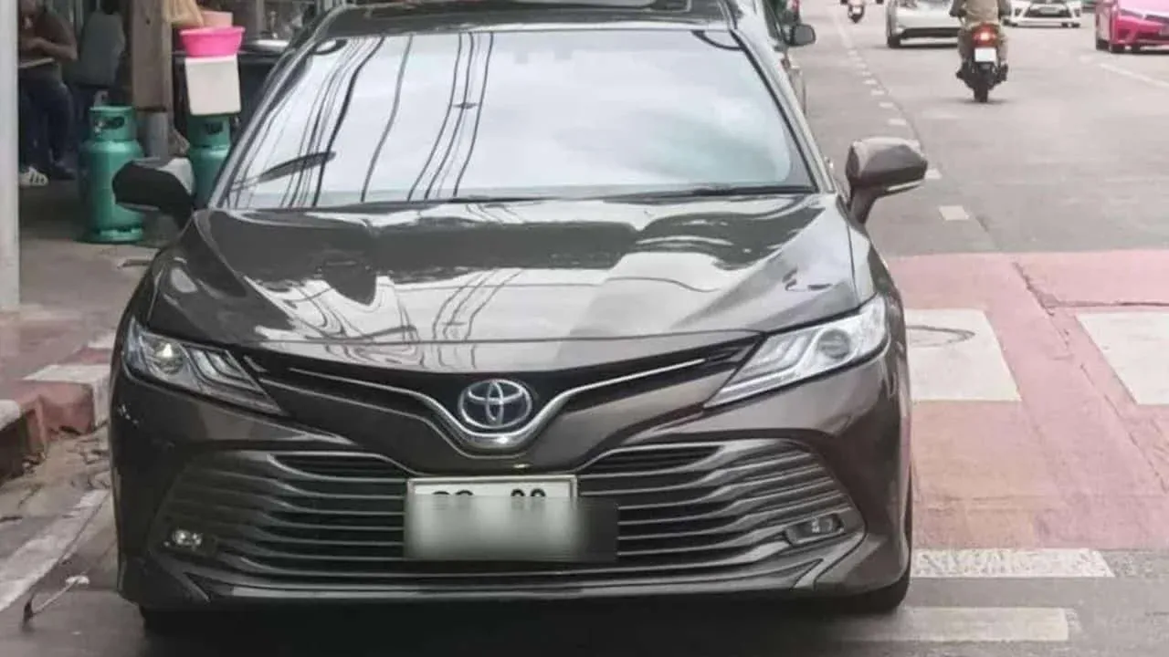 논타부리 주차 분쟁 현장