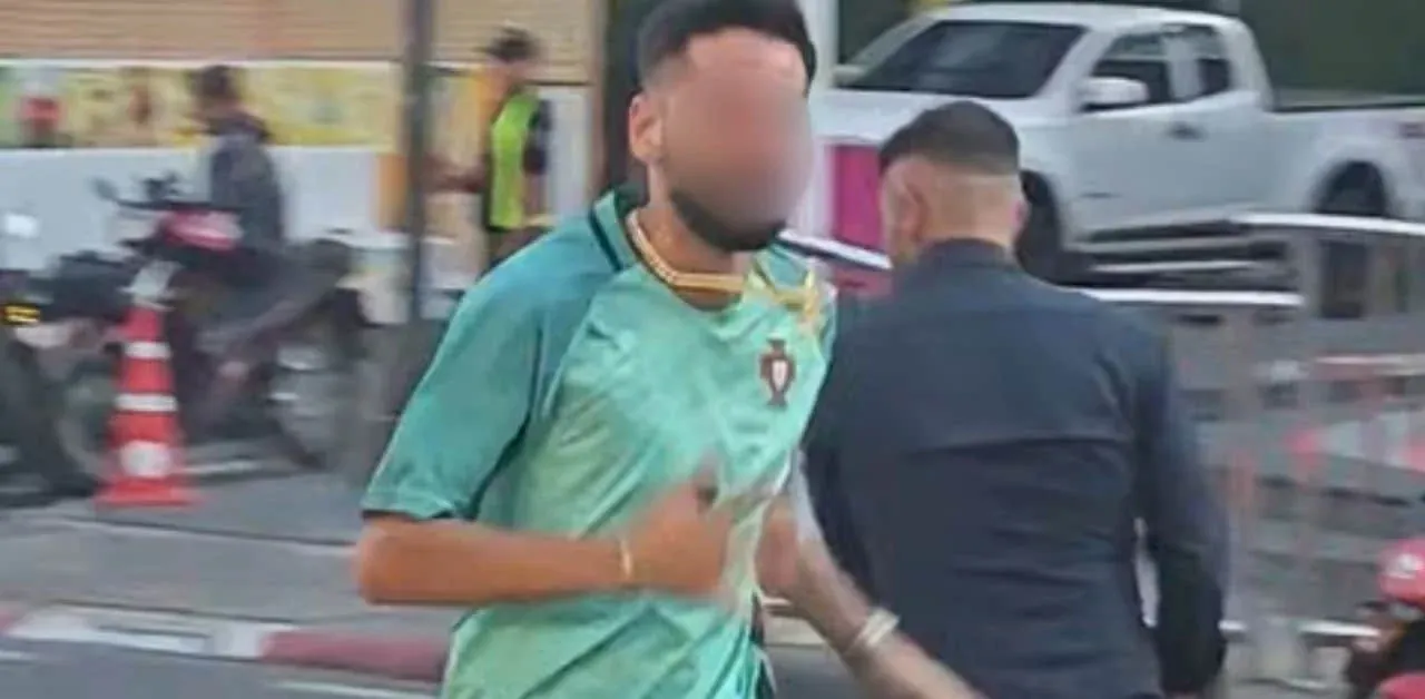 태국 여성과 외국인 간 충돌 장면