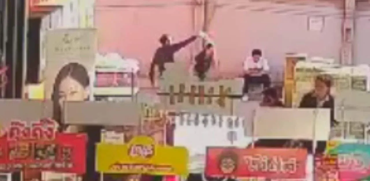 태국 나콘사완 방화 사건 현장