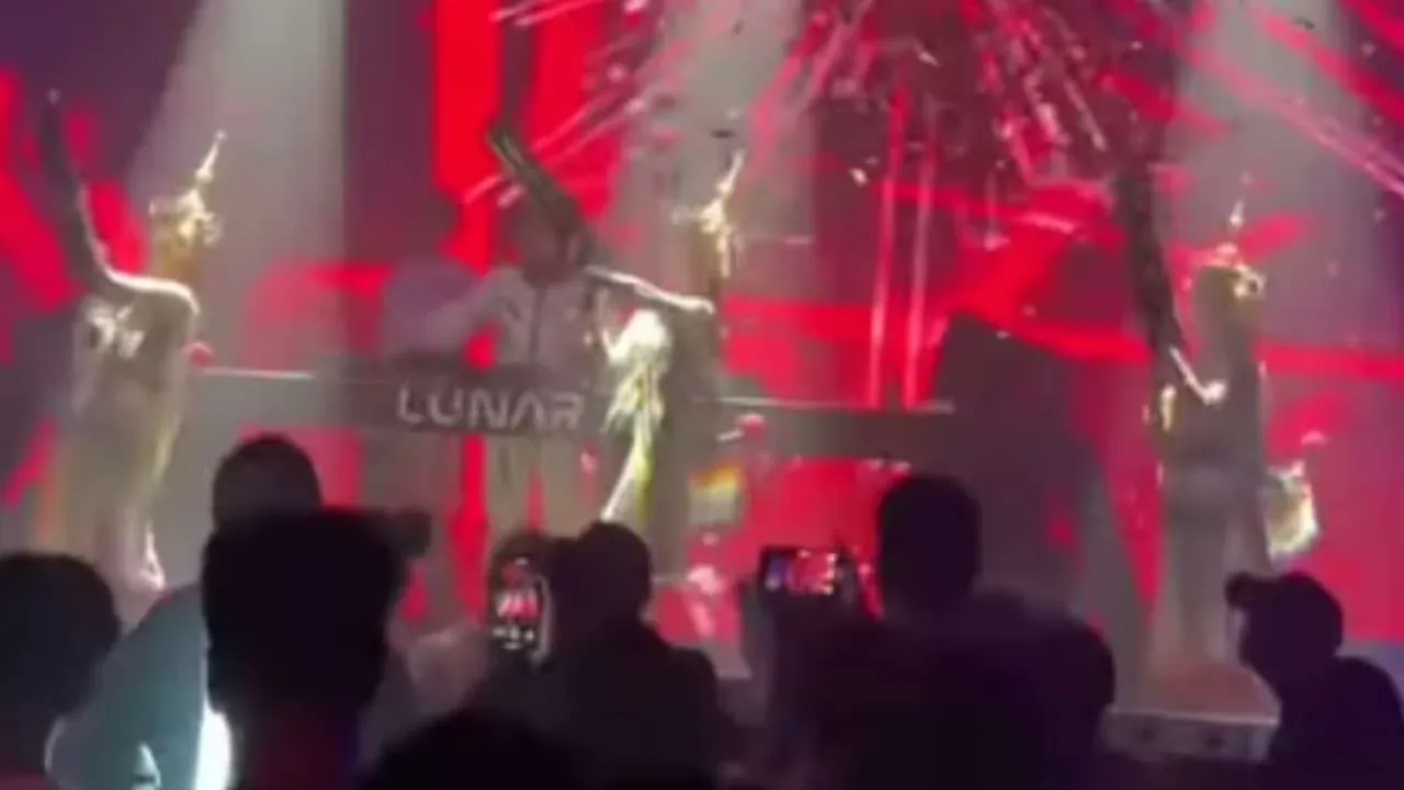 노라 춤 논란 이미지