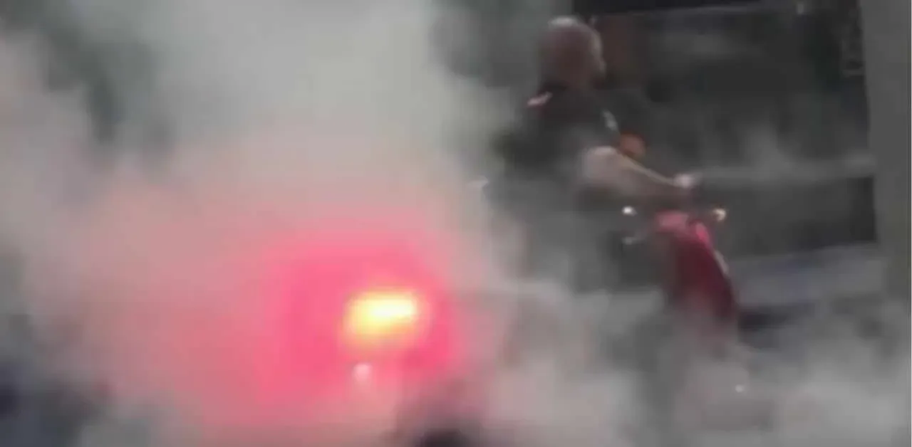 푸켓 외국인 오토바이 공회전 사건