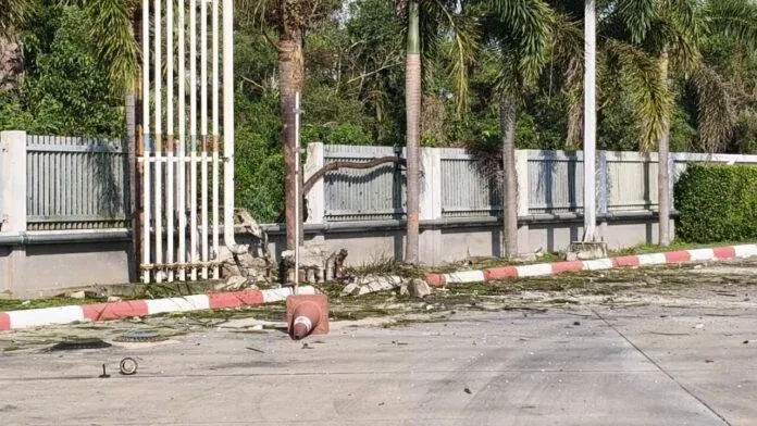 파타니 주유소 피해 현장