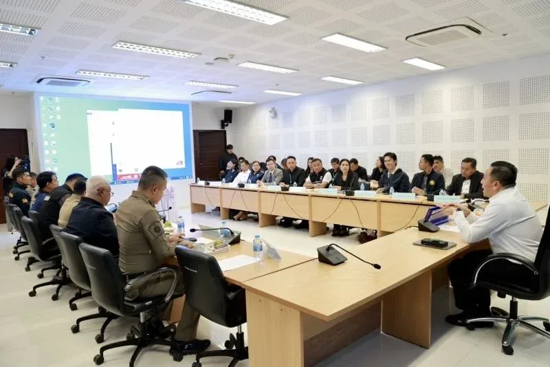 푸켓 지방청 오토바이 대여 규제 강화 회의