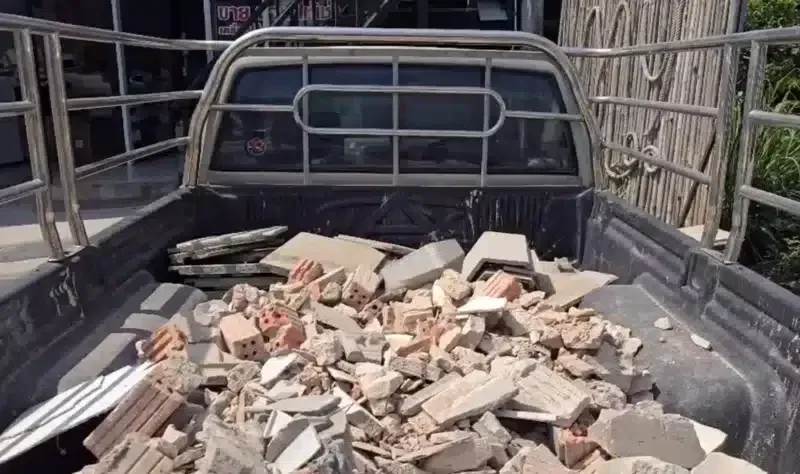 부리람 건물 붕괴 사고 현장