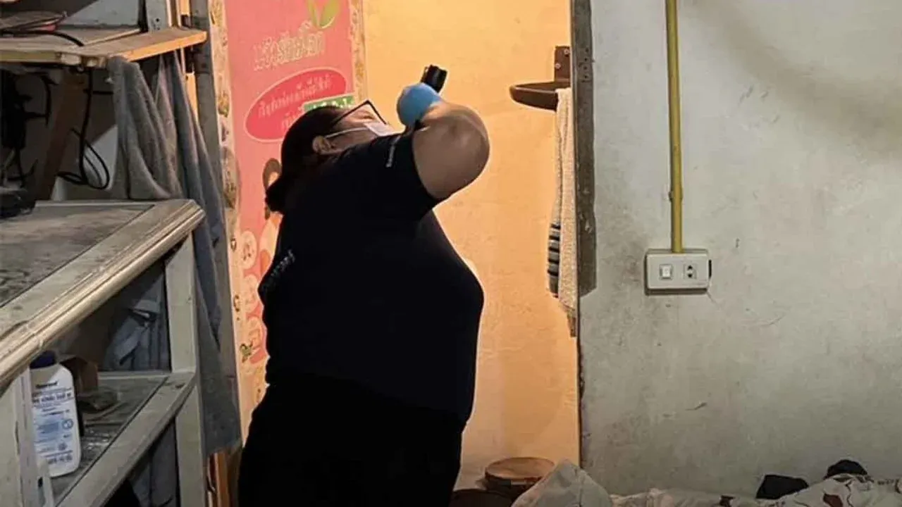 논타부리 감전 사고 현장에 출동한 경찰과 구조대원