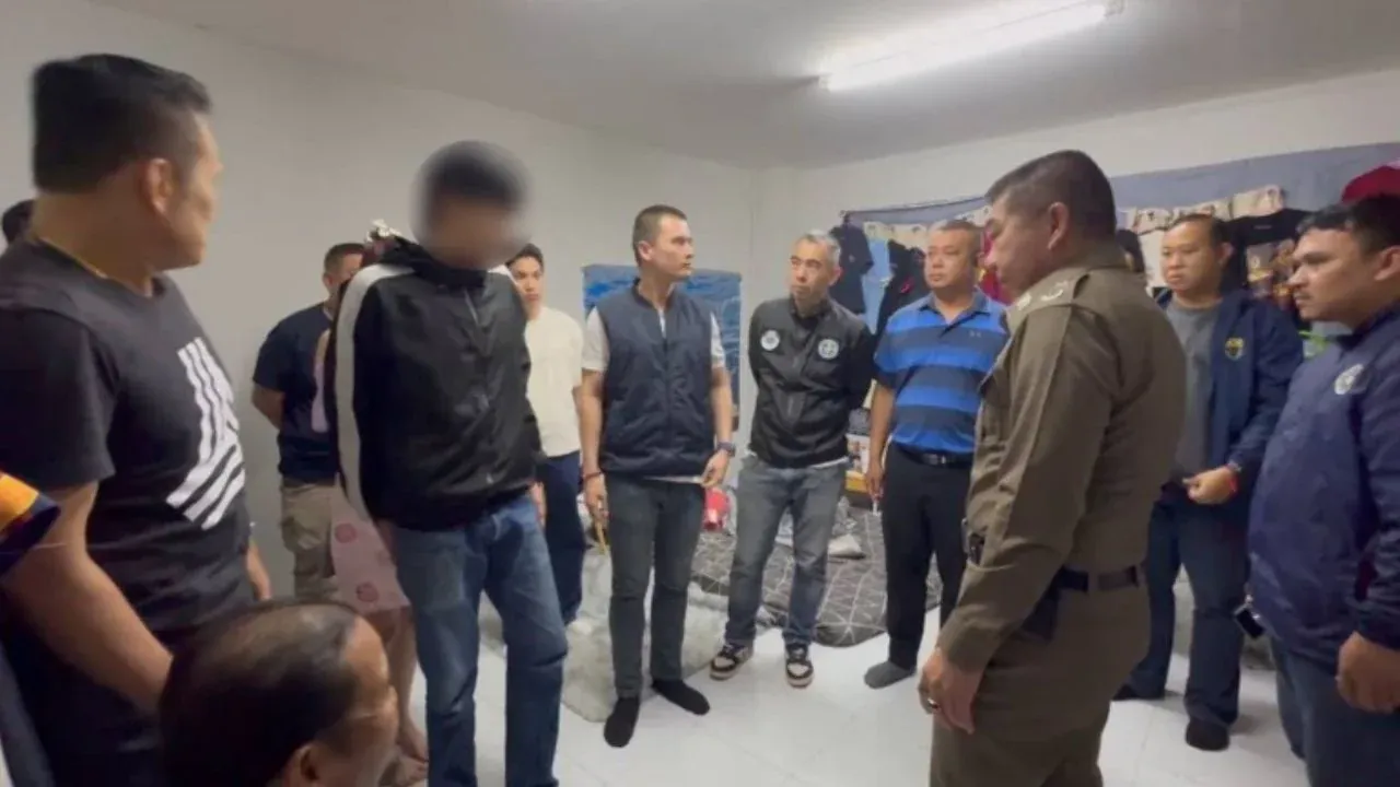 사뭇쁘라칸 경찰 살해 사건 용의자 체포 현장