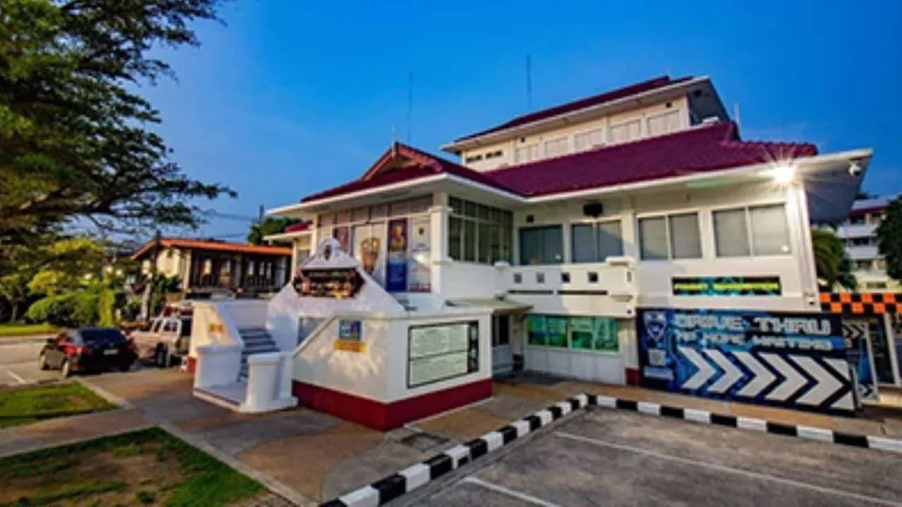 푸켓 이민국 사무실