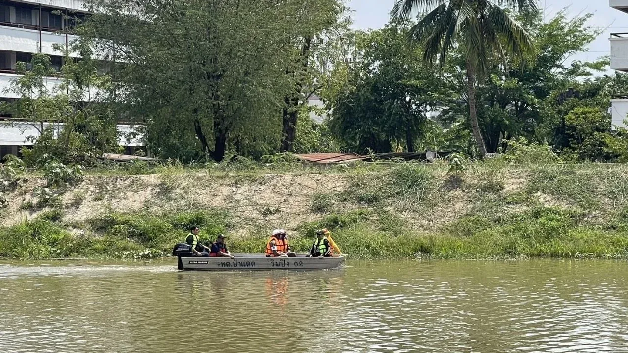 치앙마이 핑강 수색