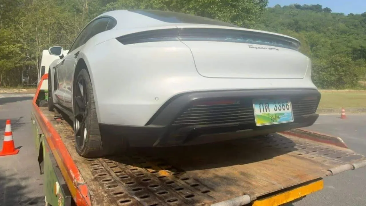 푸켓 포르쉐 서비스센터 롤렉스 도난 사건 관련 소셜미디어 게시물