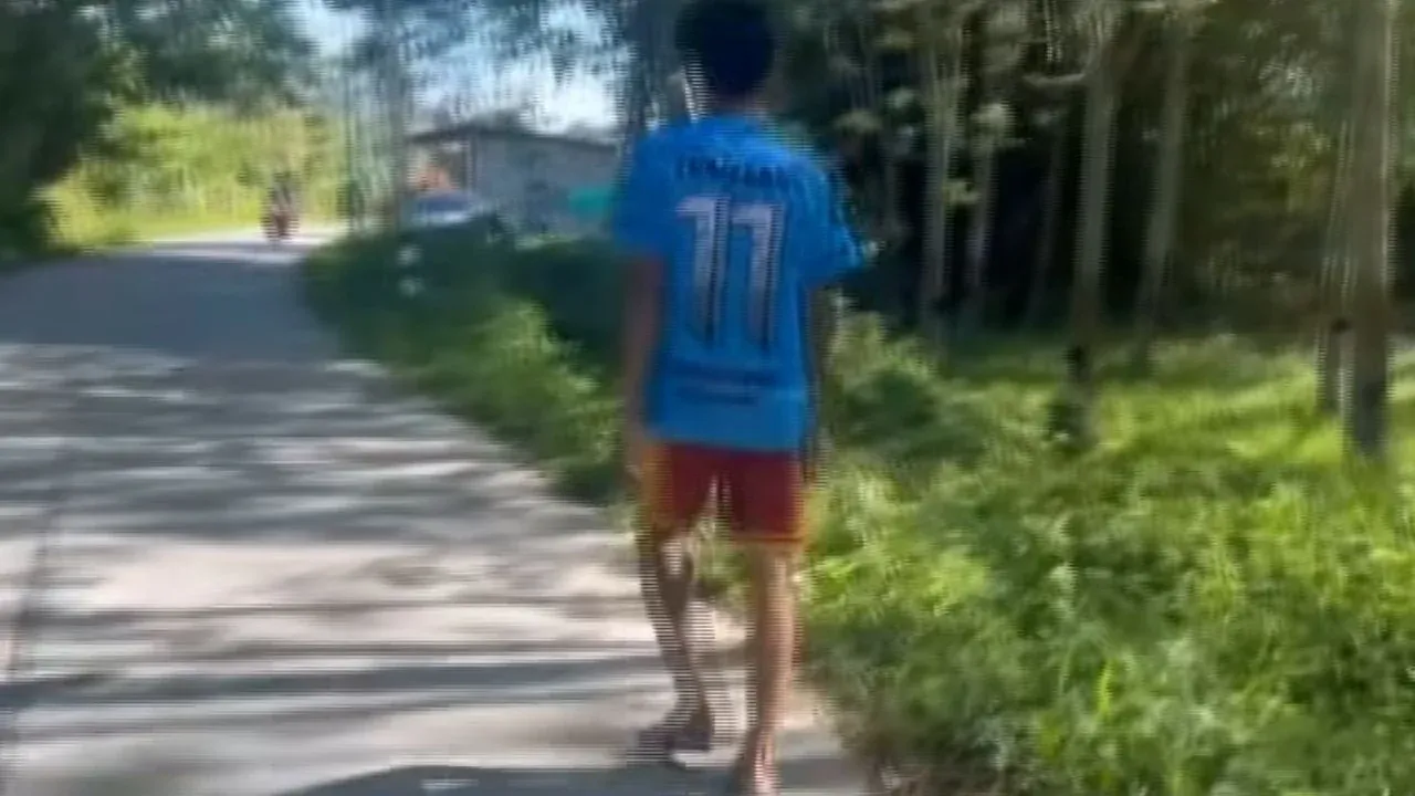 라용 도로에서 발생한 성추행 사건 보도 장면