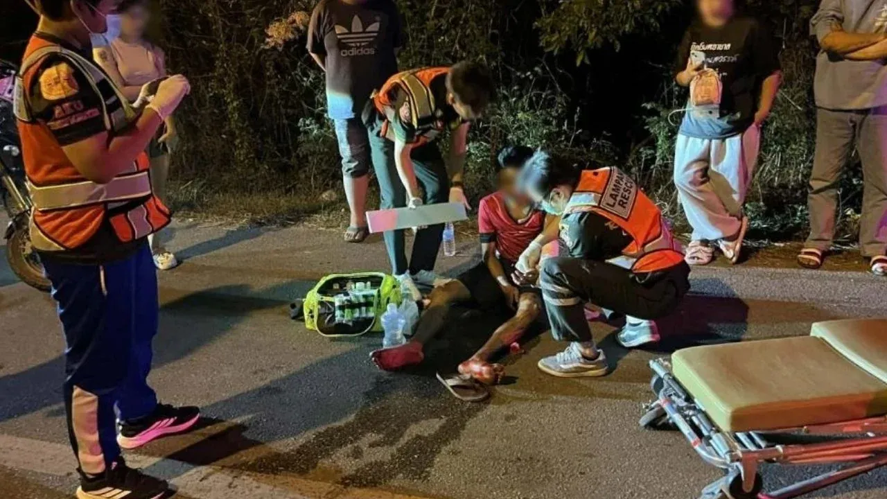 태국 경찰의 10대 소년 총격 사건 현장