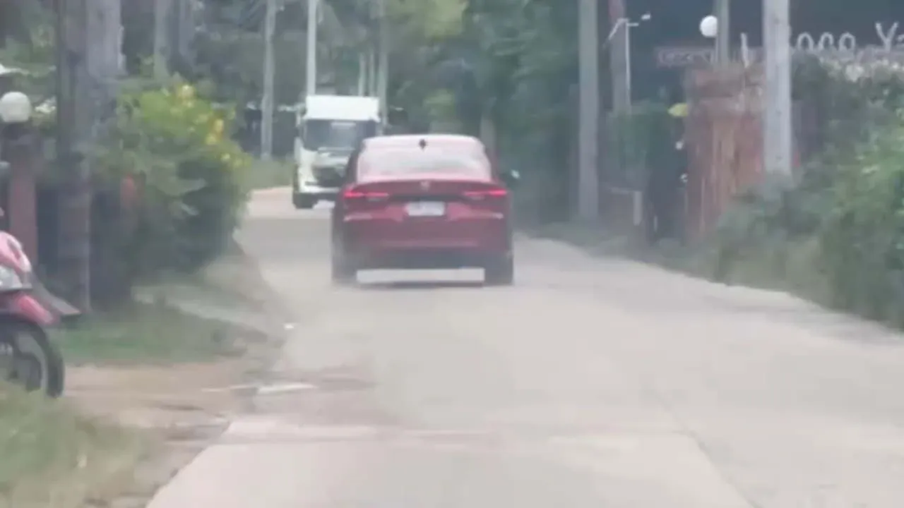 코파간 섬 마약 단속 현장에서 압수된 증거물