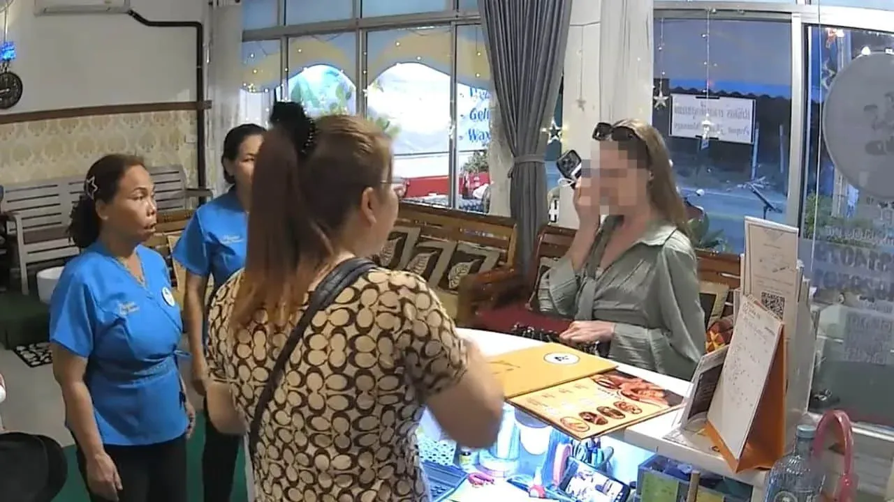 파타야 좀티엔 마사지숍 외국인 고객 분실 주장 사건