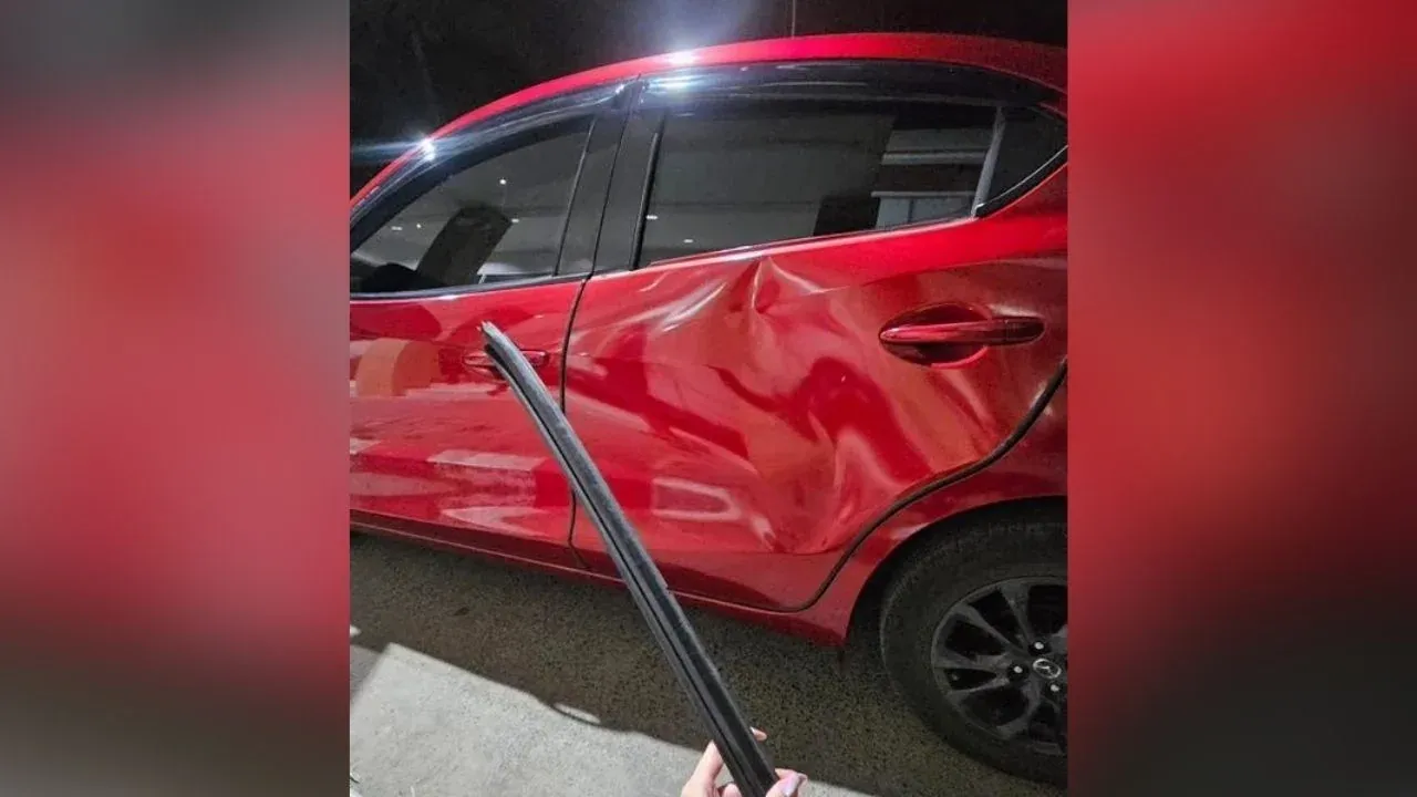 푸켓 툭툭 운전사와 러시아 커플 차량 분쟁 현장