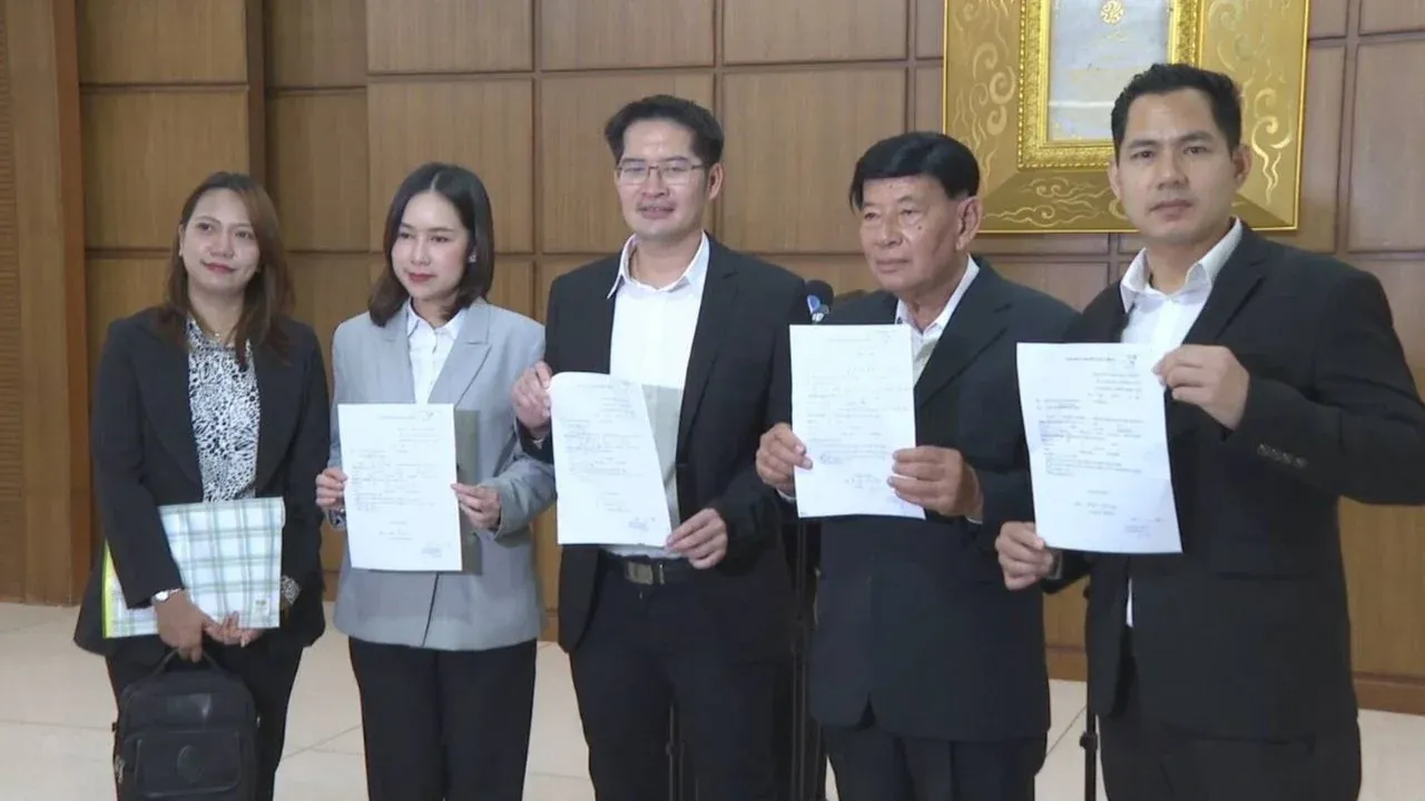 몽콜킷 방콕 지사 선거 공약 발표 현장