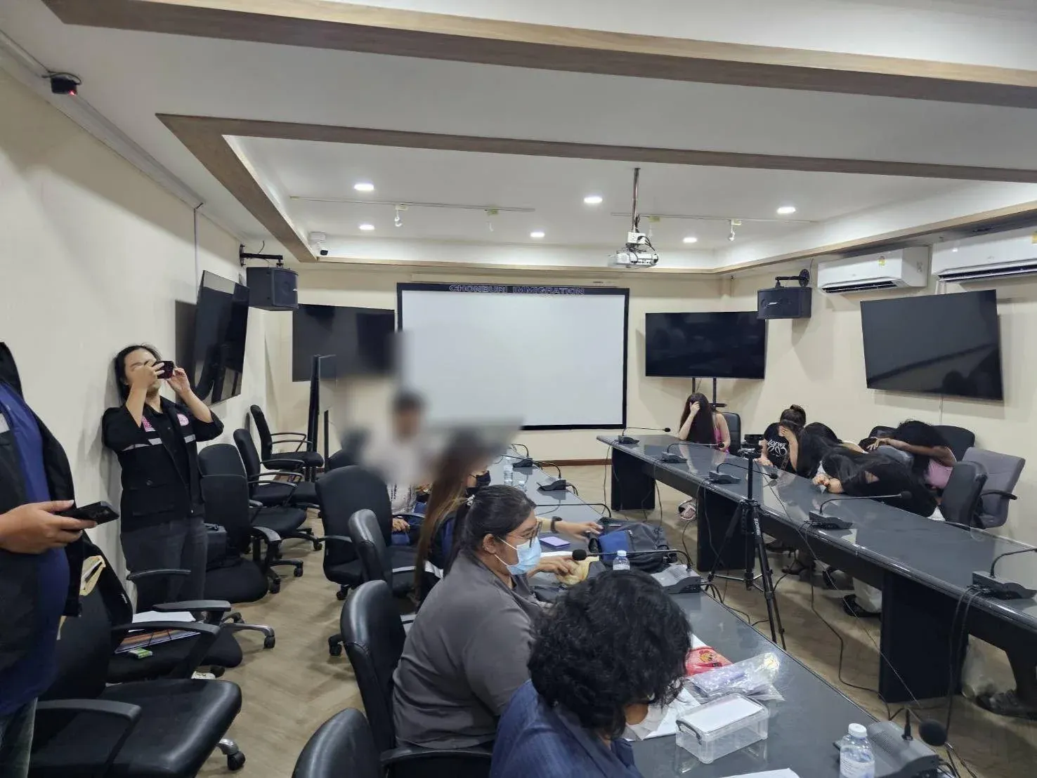 파타야 성매매 단속 현장