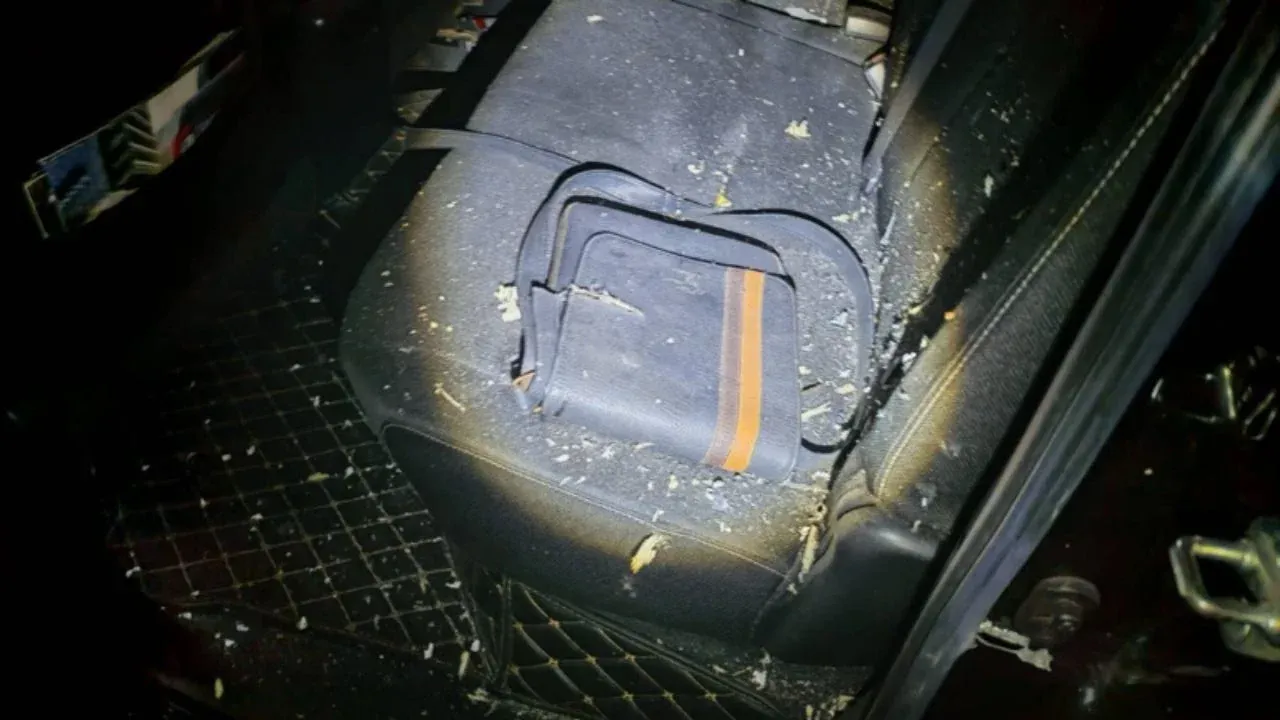 나라티왓 픽업트럭 총격 현장