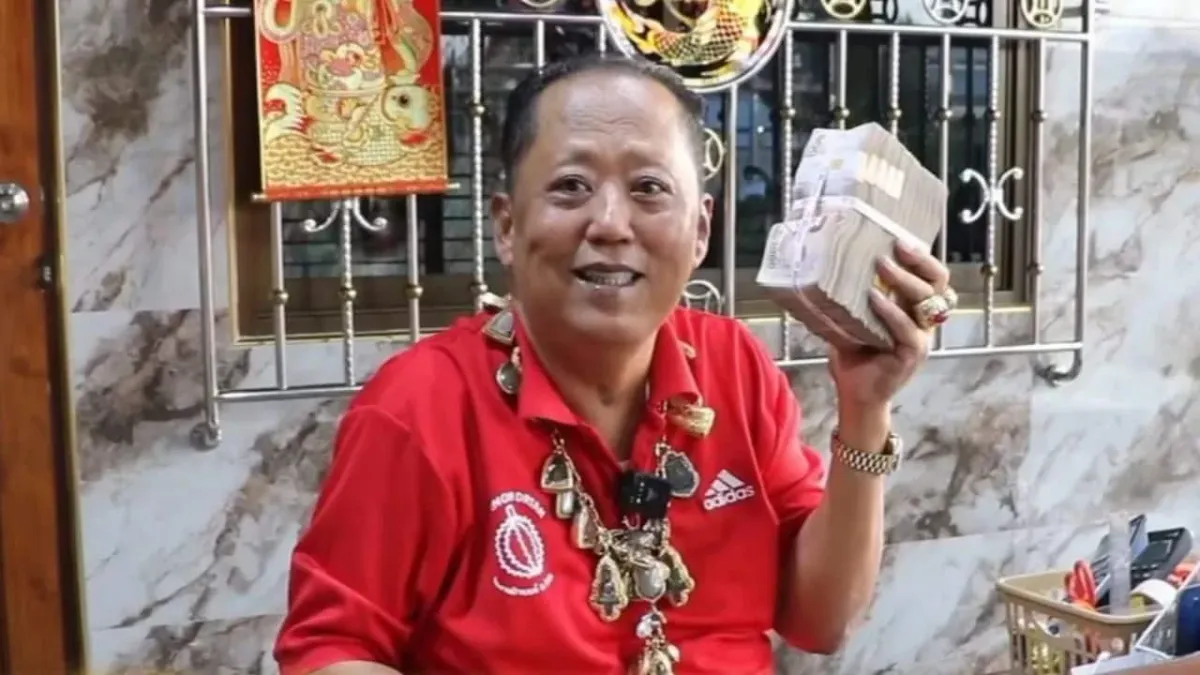 두리안 재벌의 현상금 제시 사건