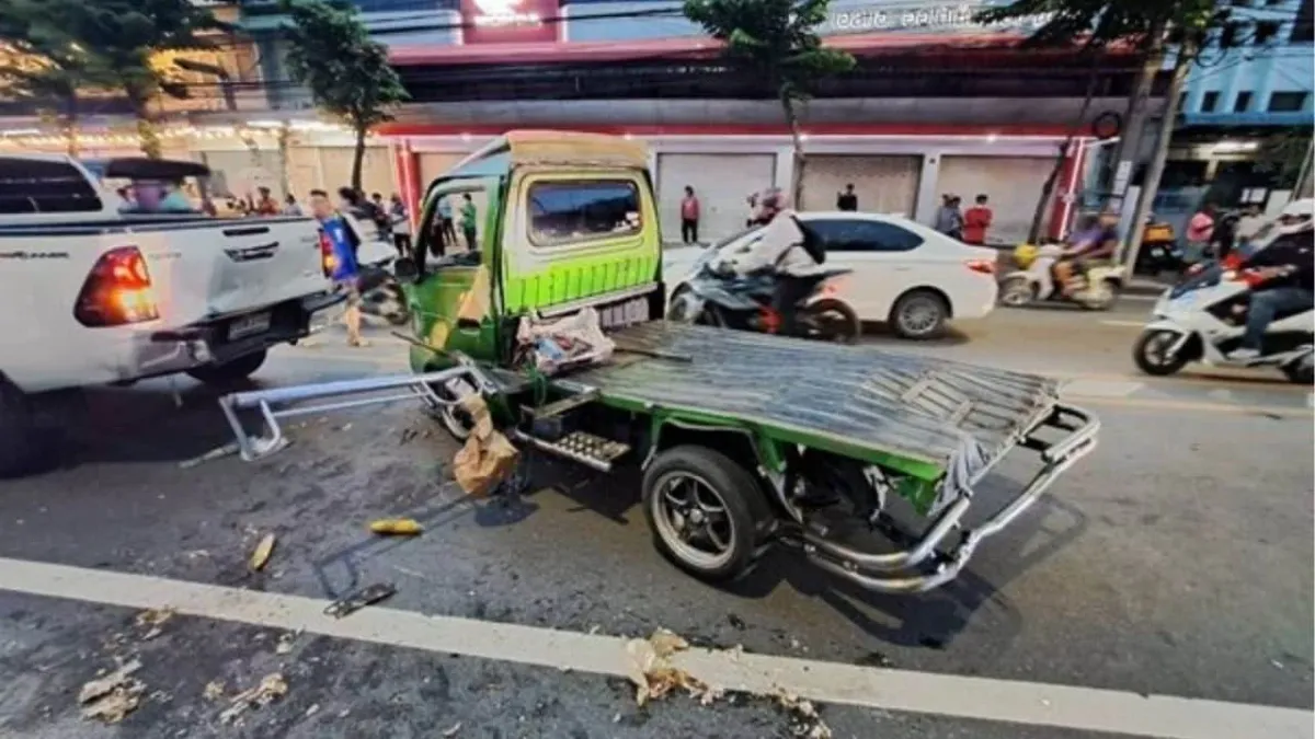 방콕 택시 연쇄 충돌사고로 1명 사망 13명 부상