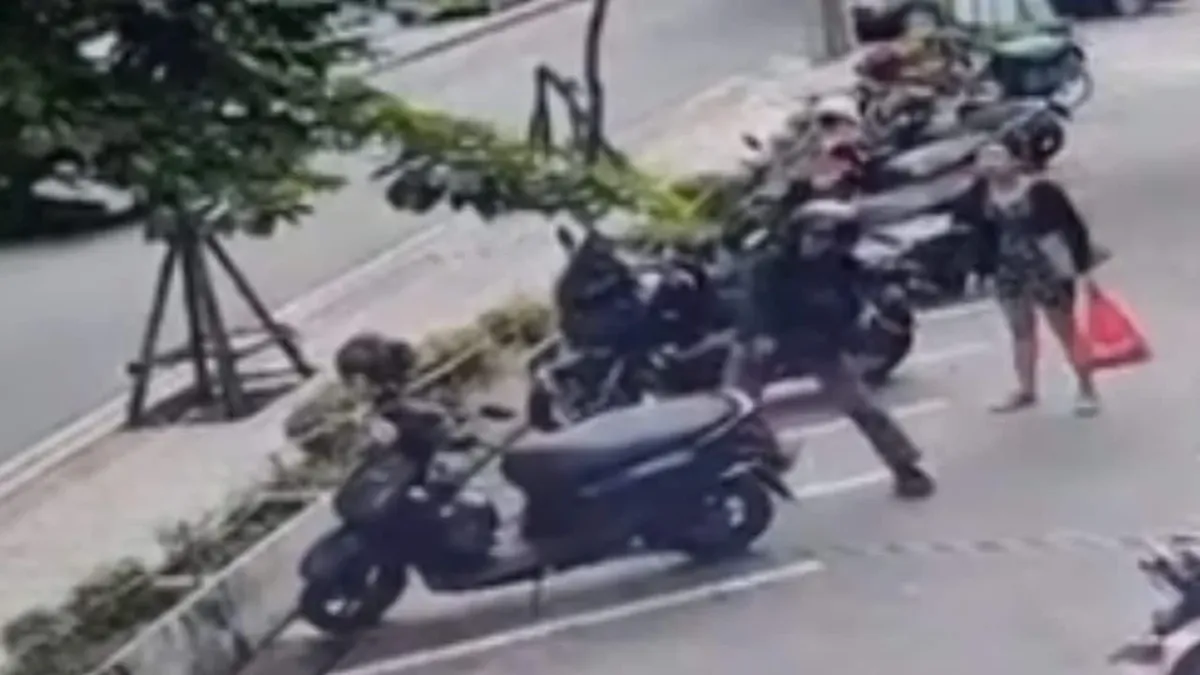 방콕 오토바이 택시 기사와 승객 간 헬멧 카메라 논쟁